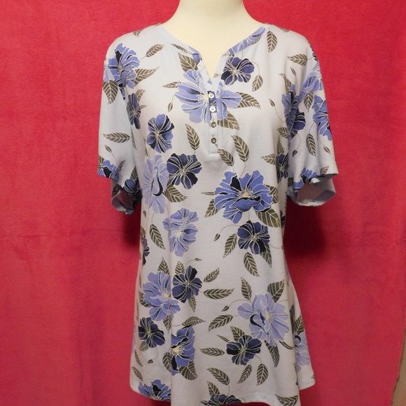 Karen Scott Plus Size Printed Short-Sleeve Henley - Picture 3 of 5